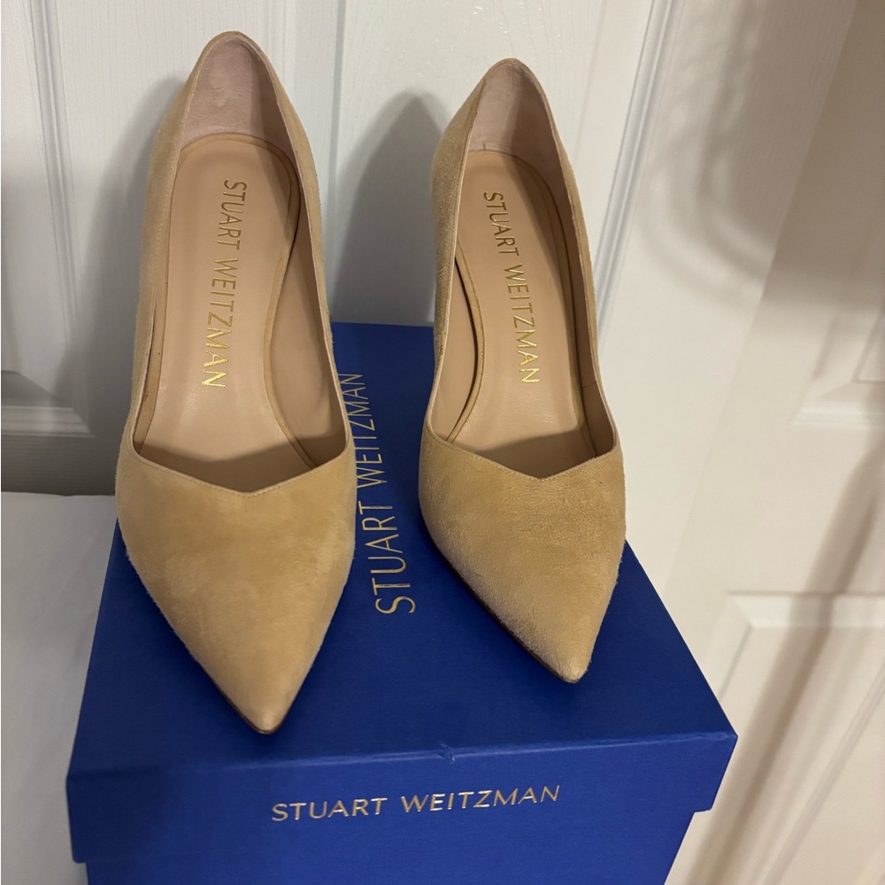 Stuart Weitzman Beige Suede Heels